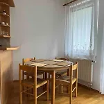 아파트 Spacious 1-bedroom With Private Parking *