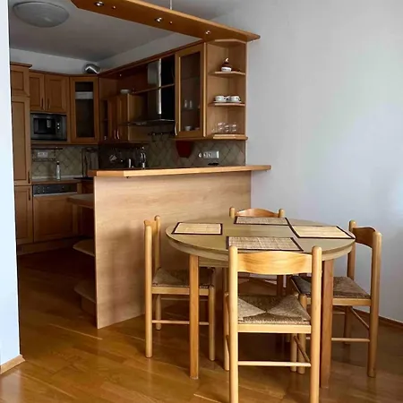 Apartment Spacious 1-bedroom With Private Parking Prag