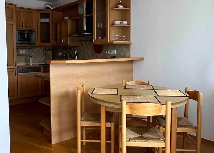 Apartmán Spacious 1-bedroom With Private Parking Praha